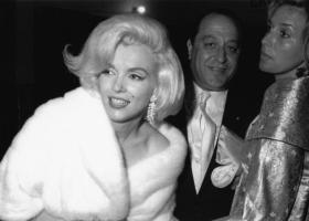 Kleit, mida Marilyn Monroe kandis, kui ta laulis John Kennedyle laulu 