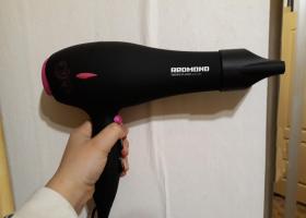 Which hair dryer is better to choose in terms of power?